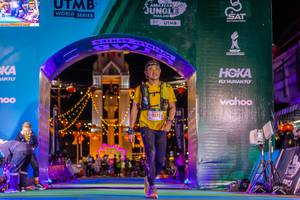 BIB: 100, 5173
                            <button type="button" onclick="openModal(21813183)" class="btn btn-primary btn-sm float-right btn-popup" data-toggle="modal" data-target=".modal-high-quality">
                        <i class="fas fa-shopping-cart"></i> Add to Cart
                    </button>
                                            <button type="button" onclick="isThisMe(21813183, true)" class="btn btn-success btn-sm float-right btn-popup btn-isme hidden" data-toggle="tooltip" data-placement="bottom" title="นี่คือรูปของคุณใช่ไหม คลิกที่นี่เพื่อเอาเข้าอัลบั้ม">
                        <i class="fas fa-plus"></i> Add to album
                    </button>
                    <button type="button" onclick="isThisMe(21813183, false)" class="btn btn-warning btn-sm float-right btn-popup btn-isnotme hidden">
                        <i class="fas fa-ban"></i> Remove from album
                    </button>